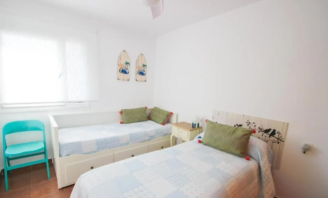 Holiday home Acogedor Adosado Con Piscina Solo Familias Y Parejas Villa Conil De La Frontera