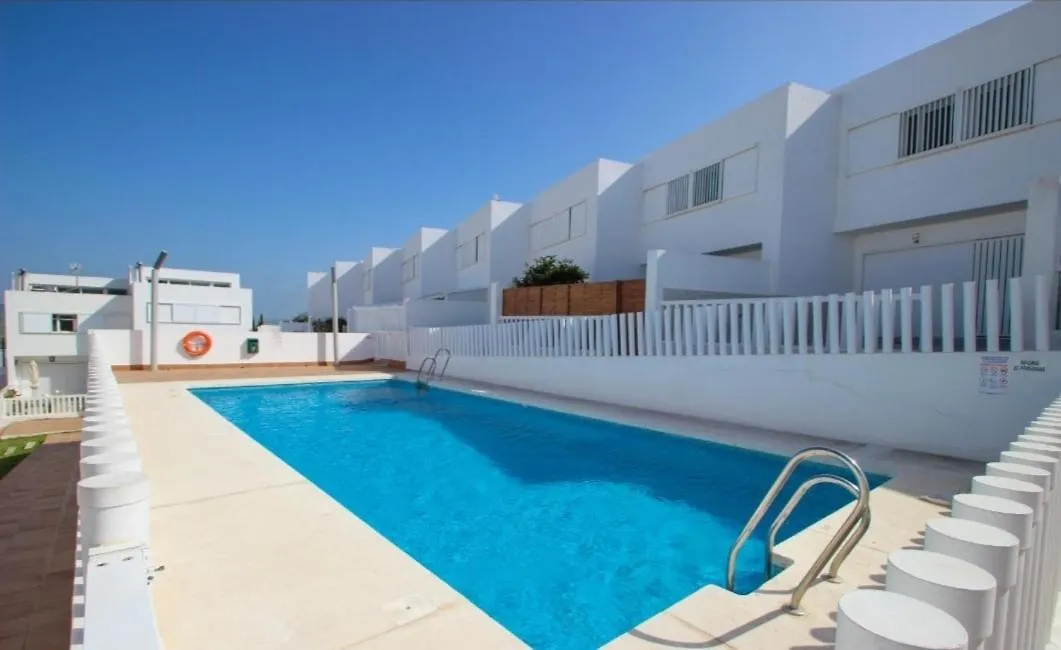 Holiday home Acogedor Adosado Con Piscina Solo Familias Y Parejas Villa Conil De La Frontera Spain